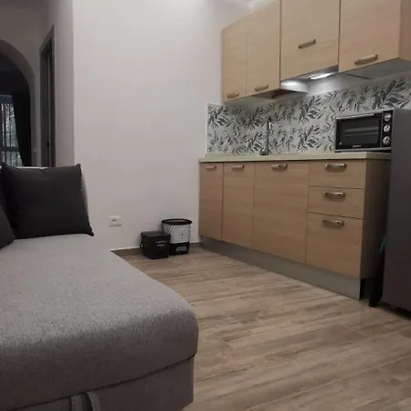 アパート The Little Terrace Flat *