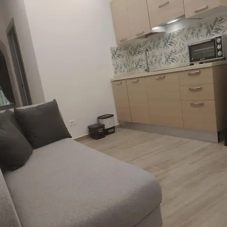 아파트 The Little Terrace Flat