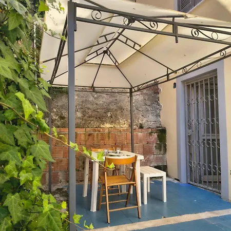 The Little Terrace Flat Lejlighed